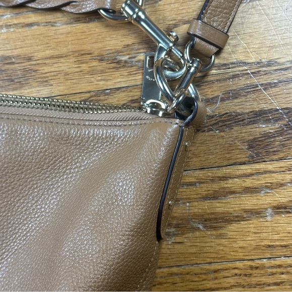 Coach Authentic Pebbled Leather Legacy Hobo Boho Shoulder Bag - Picture 4 of 14